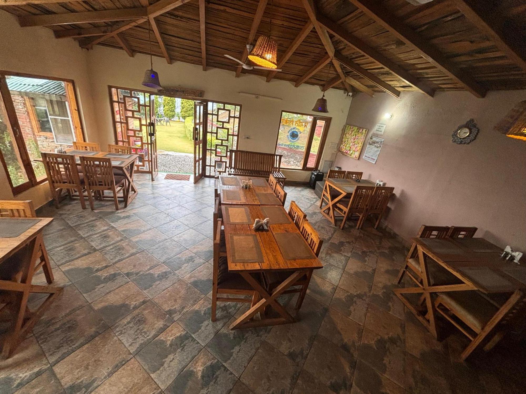 Pragati Resort & Restaurant- Eden Of Kumaon Bhowali Kültér fotó